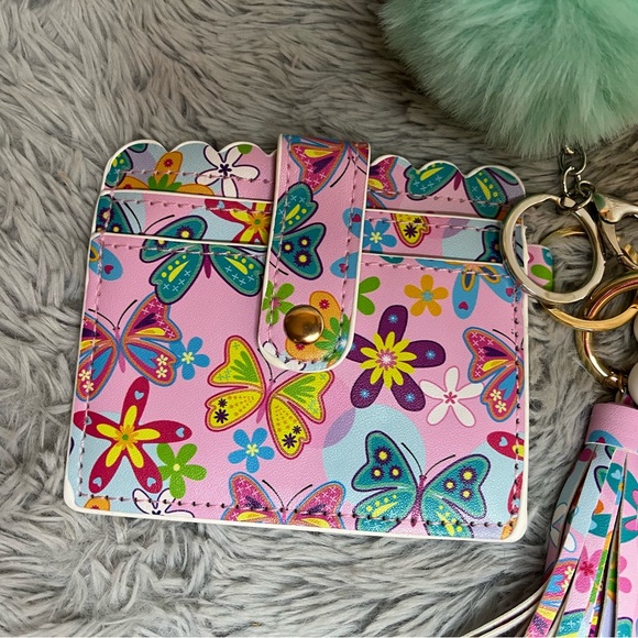 Butterfly Card Wallet with Keychain - Picture 4 of 5